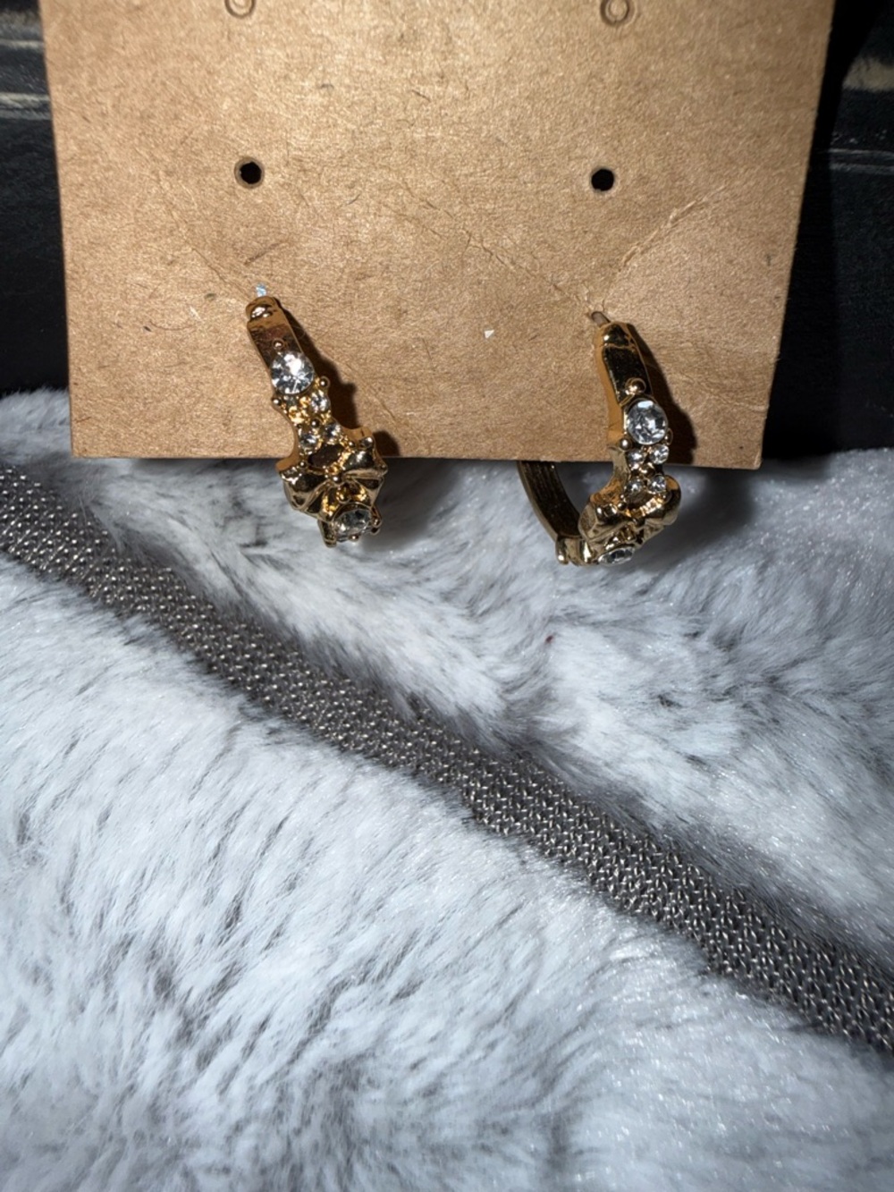 wild fable Gold Floral Crystal Huggie Earrings - Picture 1 of 3